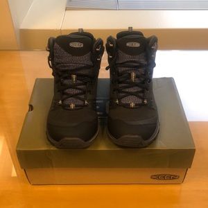 Keen Terradora Hiking Boots